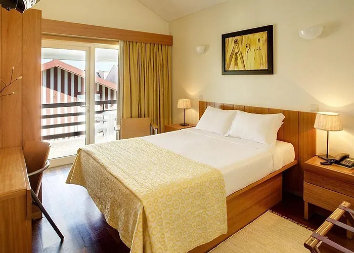 阿泽维多酒店 3* 诺瓦海岸